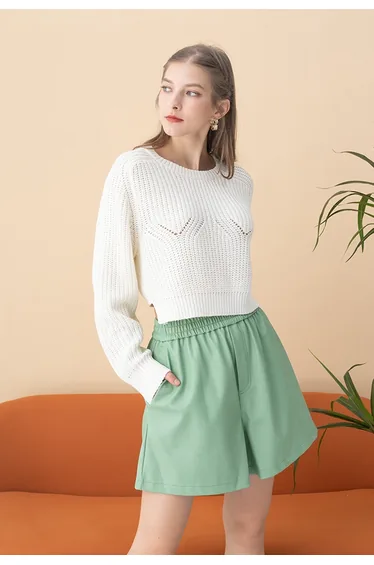 Faux Leather Textured Shorts in Green