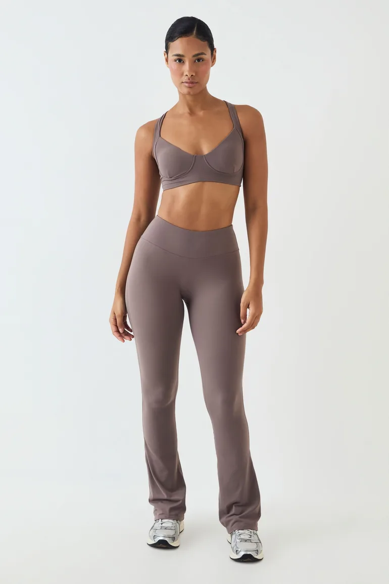 DSGN Studio Soft Luxe Corset Sports Bra - cocoa