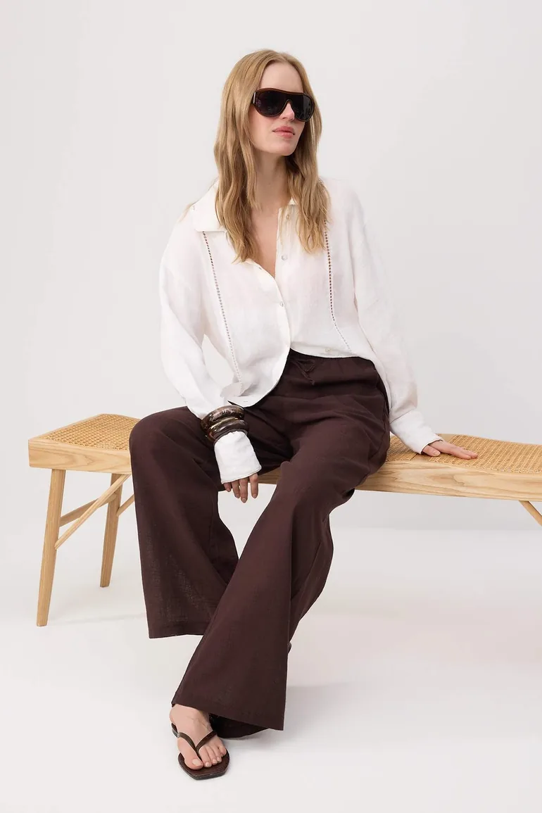 Dark Brown Linen-Look Wide-Leg Shorts with Lining and Elastic Waistband - 1