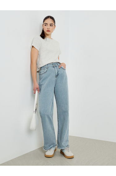 Women Mid-Rise Wide Leg Jeans