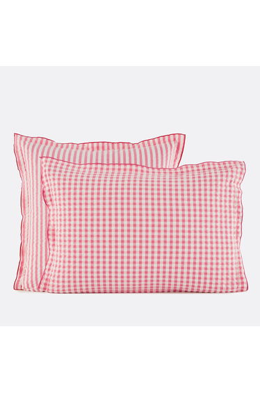 Cottage Raspberry Pillowcase in Cotton Seersucker