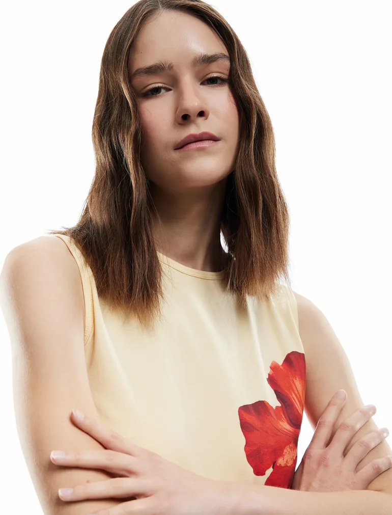 Sleeveless Blouse - 2