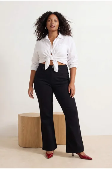 Non-Fading Black High Waist Stretch Fabric Spanish Leg Flare Fit Plus Size Jeans