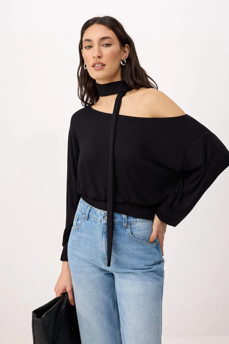 Black Open Shoulder Shawl Accessory Detailed Regular/Normal Fit Knitted Blouse