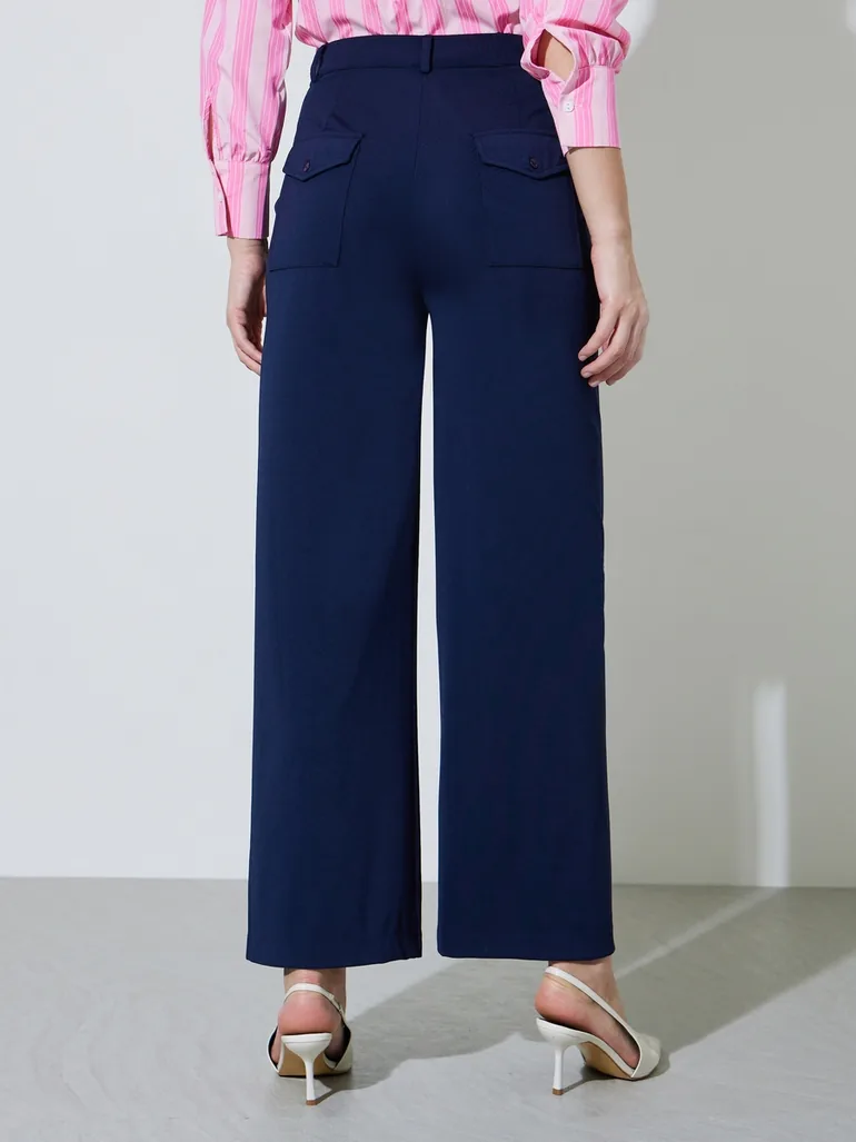 Navy Blue Solid Wide Leg Pocket Details Trousers - 4