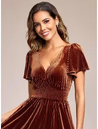 ever AZALEA|Graceful V-Neck Waist Design Short Sleeves Fall Velvet Midi Bridesmaid Dress - 2