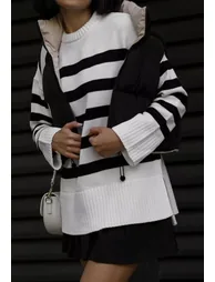 Relaxed Stripe Dropped Shoulder Knit Sweater in White - 3