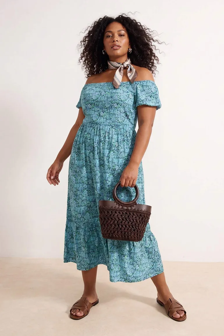 Blue Floral Pattern A-Line Maxi Length Knitted Plus Size Dress