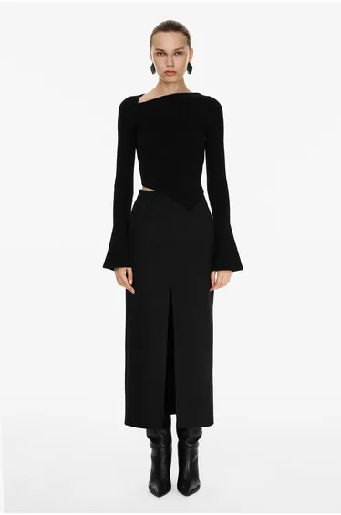 Asymmetrical Collar Spanish Sleeve Knit Blouse