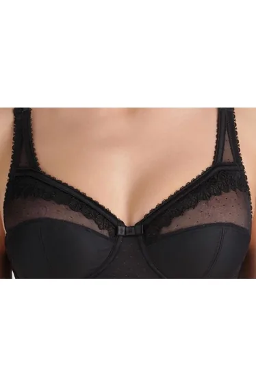 Cross Your Heart Feminine Underwired Bra