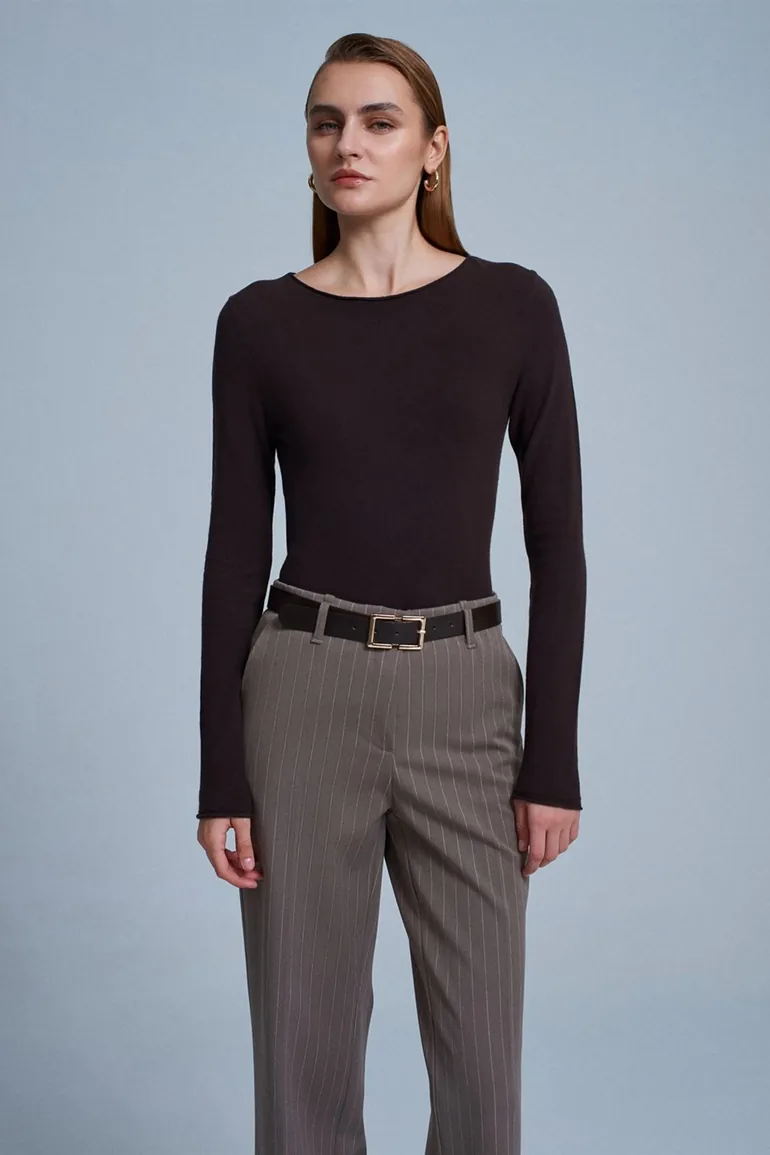 Dilvin Women's Ribbed Boat Neck Slim-fit Sweater