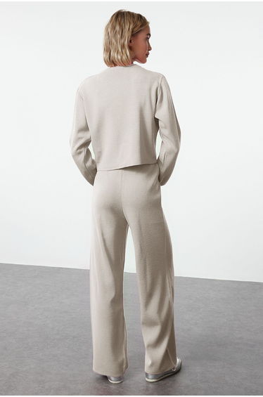 Stone Crop Cardigan-Pants Knitwear Bottom-Top Set product thumbnail 3