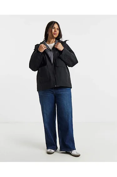Black Lightweight Tech Parka