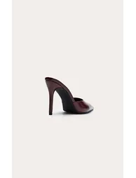 Burgundy Crinkle Faux Leather Elongated Toe Court Mules - 3