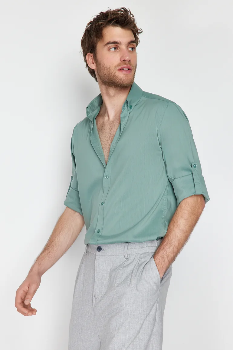Mint Men's Slim Fit Shirt With Epaulette Sleeves