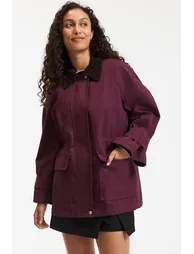 Mid-Length Coat with Zip Fastening