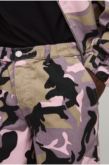 Baggy Fit Camo Print Twill Trousers - pink product thumbnail 3