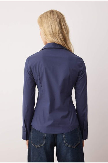 Wardrobe Essentials Navy Lightweight Fitted Cotton Woven Shirt product thumbnail 4
