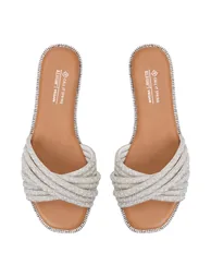 Veronna  /  Flat Sandals - 5