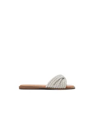 Veronna  /  Flat Sandals
