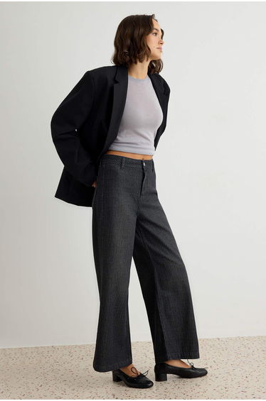 Black 100% Cotton Striped High Waist Ankle Length Culotte Jeans product thumbnail 2