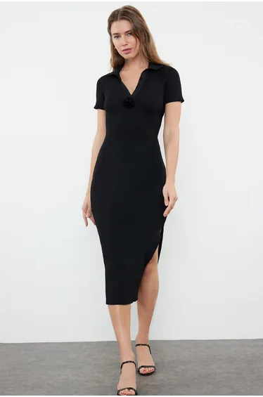 فستان صوف بفتحة خلفية بظهر مفتوح