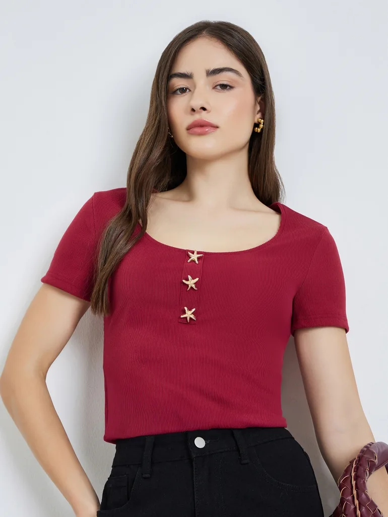 Red Ribbed Scoop Neck T-Shirt with Star Buttons - 1