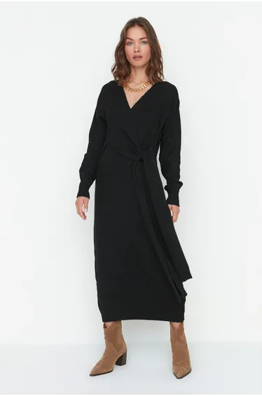 Black Column Midaxi Jumper Dress with Long Sleeves