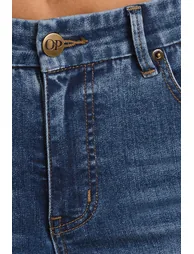 High-Rise Bootcut Jeans in Mid Wash - 3