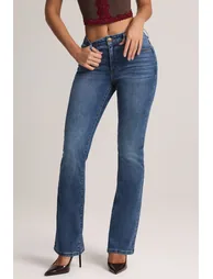 High-Rise Bootcut Jeans in Mid Wash