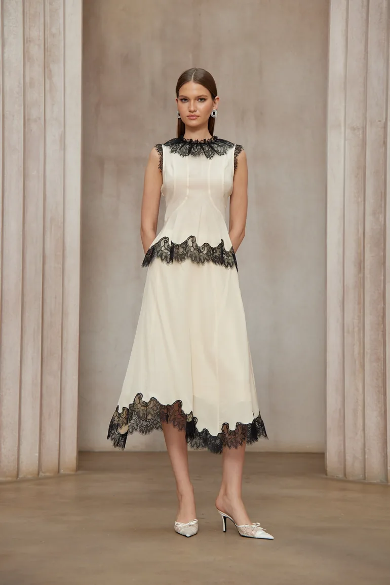 Zsófia Neutral Lace Panel Chiffon Top & Skirt Matching Set - 3