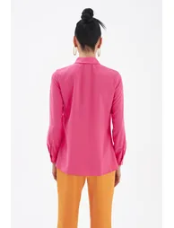 Plain Shirt with Chain Accessories - 4