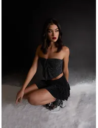 Glitter Key Hole Crop Top - 4