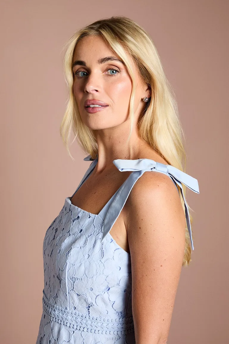 Petite Bow Shoulder Floral Lace Midi Dress - 3