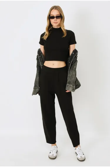 Women's Body-fitting Stand Collar Short Sleeve Ribbed Blouse