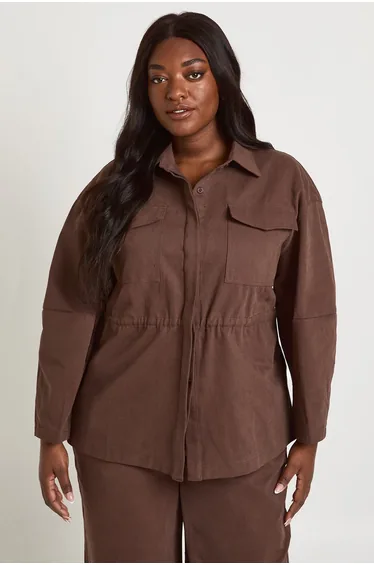 قميص تويل لون بني - للمقاسات الكبيرة