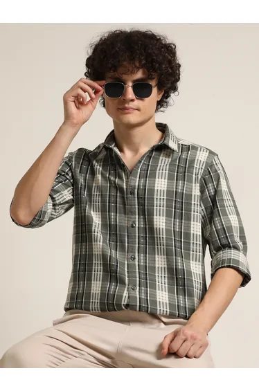 Men Green Checked Long Sleeves Shirt