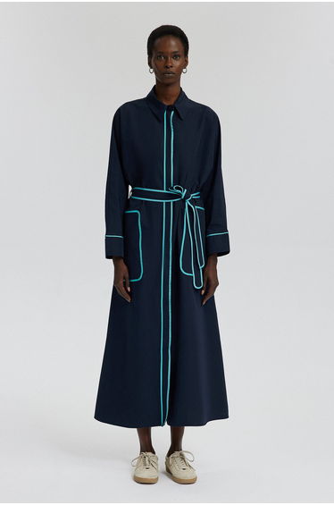 BELTED WAIST POPLIN DRESS WITH PIPING DETAILED