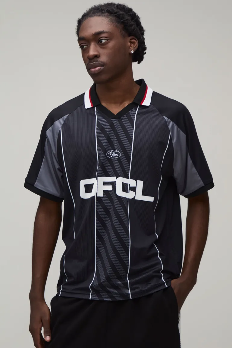 Regular Man Official 13 Print Football Top - black