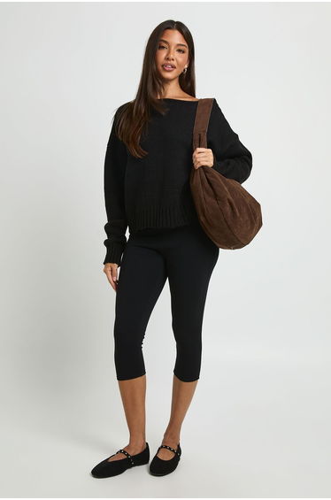 Soft Knit V Back Jumper - black