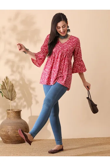غلوبوس بلوزة زهري بطبعة أزهار