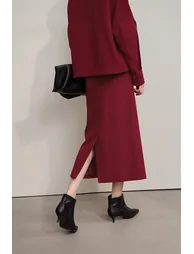 Fitted Long Woolen Skirt - 1