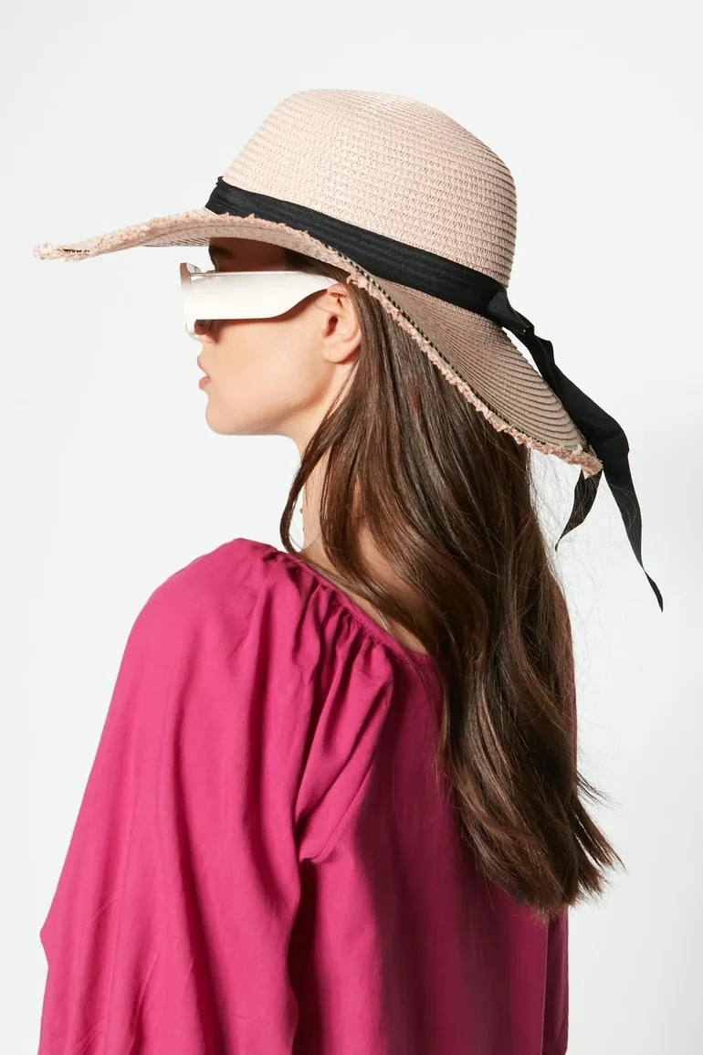 Straw Beach Hat - 1