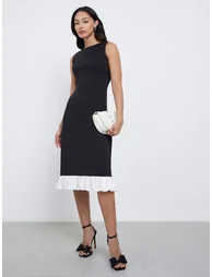 Black Sleeveless Sheath Knee Length Dress