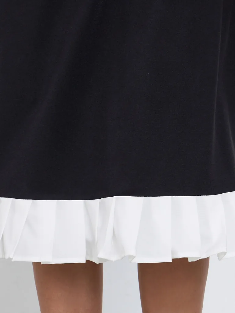 Black Sleeveless Sheath Knee Length Dress - 2