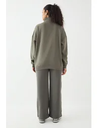Petite DSGN Studio Applique Straight Leg Jogger - khaki - 1