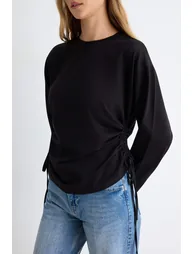 Black Plain Regular Crew Neck Low Sleeve Long Regular 20/1 Combed Single Jersey Knitted T-Shirt - 2