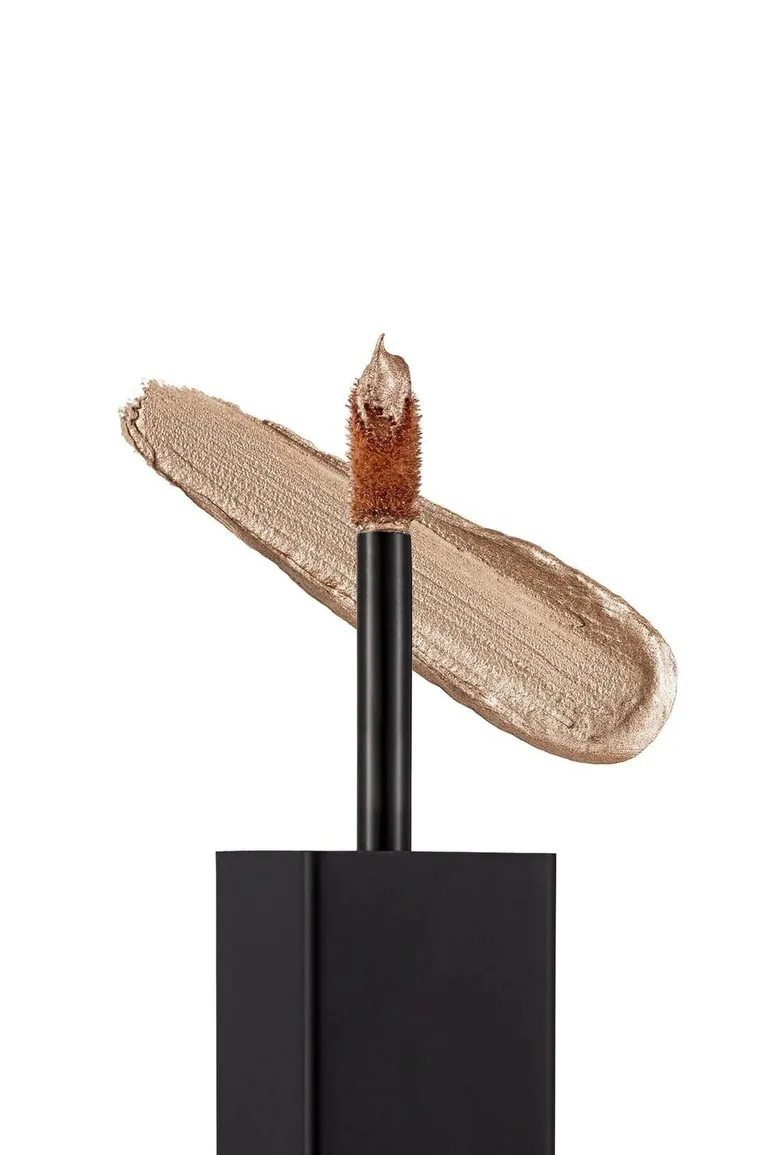 Gold Colored Shimmer & Shine Liquid Eyeshadow - 001 Cashmere Gold - 2