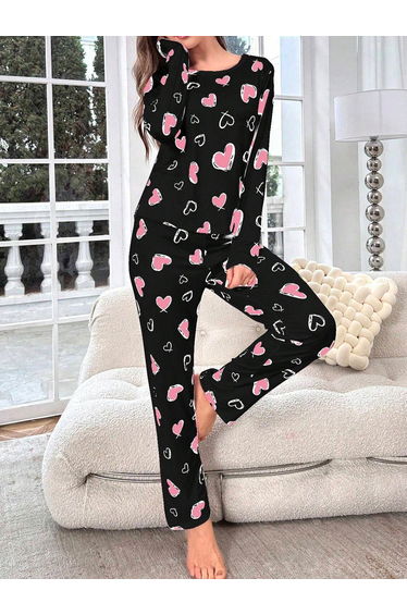 Heart Print Long Sleeve T-Shirt and Pyjama Set