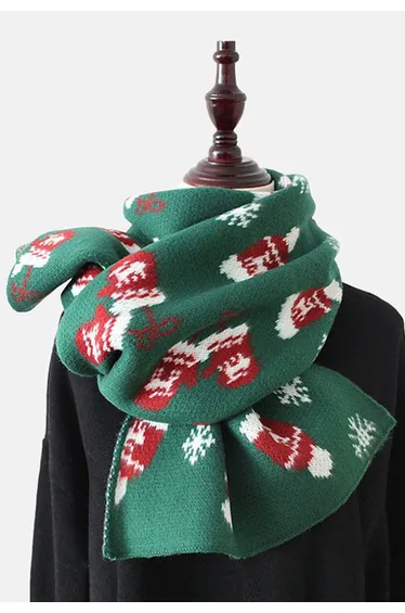 Wintery Christmas Knit Scarf in Green